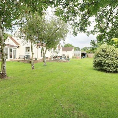 Millfields Cottage And Garden Goxhill  ภายนอก รูปภาพ