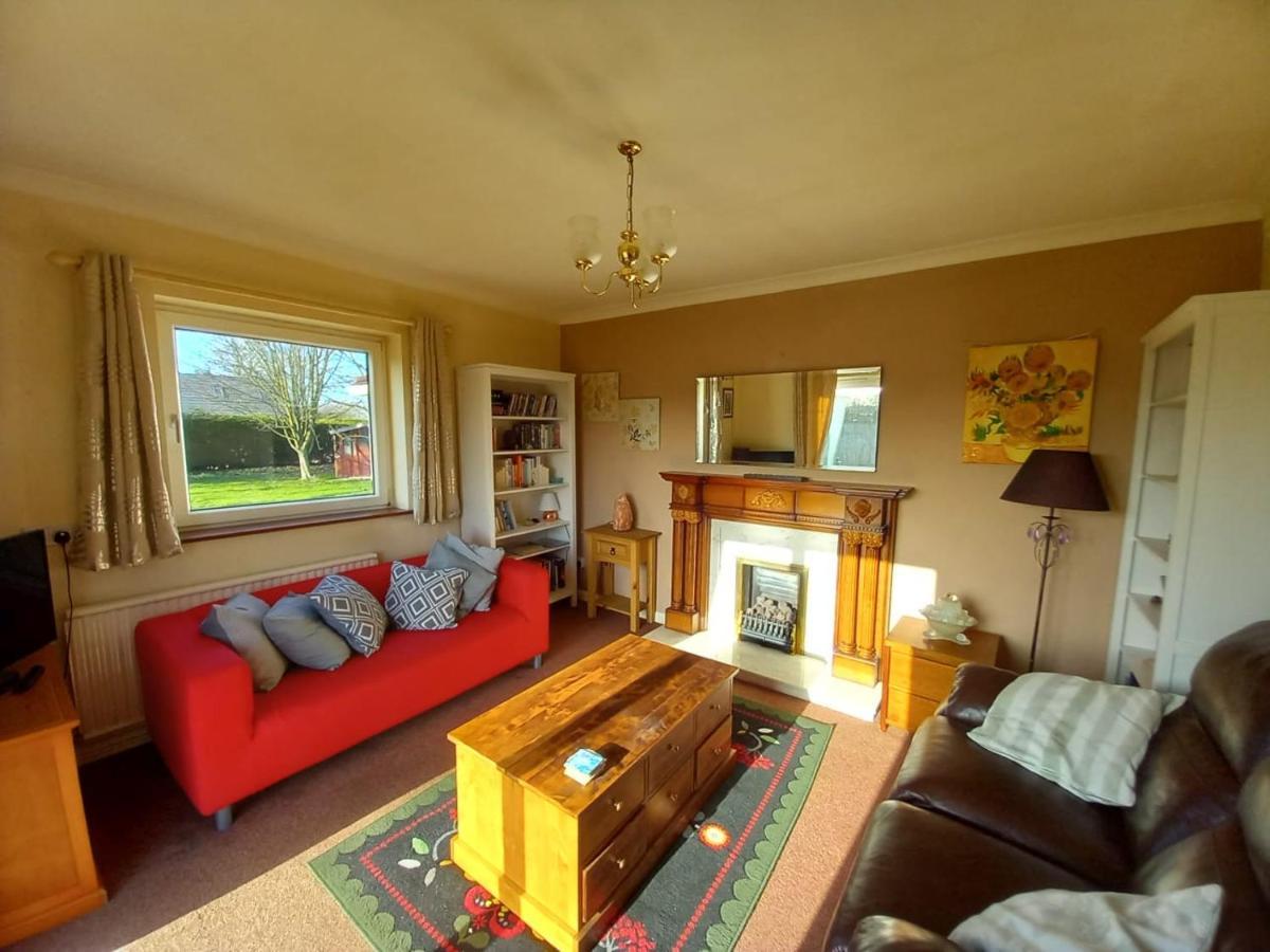 Millfields Cottage And Garden Goxhill  ภายนอก รูปภาพ